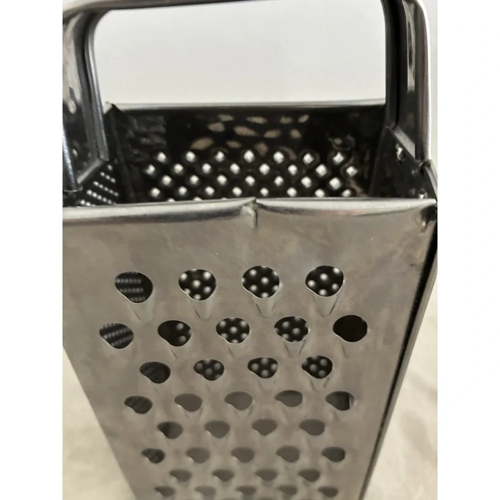 Vintage Bromwell Stainless Box Cheese Grater‎ Shredder Michigan City IN *flaw
